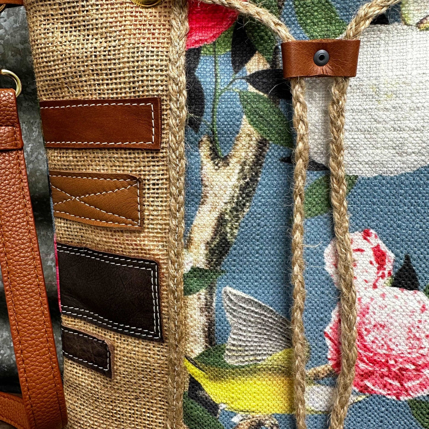 Somerset tote bag with adjustable strap - PWP - Medium – Sundays